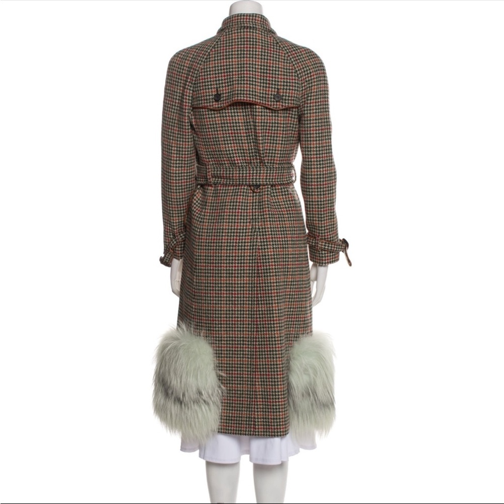 Stylish and rare Prada Fur-Trimmed Plaid Coat - Picture 4 of 6